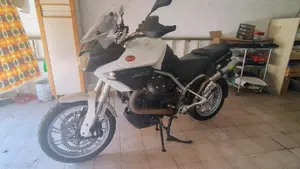 Moto Guzzi Stelvio 1200 8V (2011 - 16)  (2)