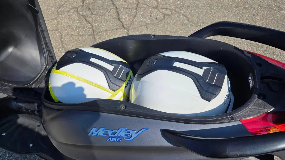 Piaggio Medley 150 S ABS (2016 - 19)  (6)