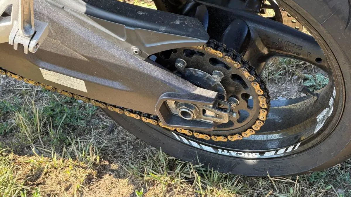 Ducati Monster 696 (2008 - 13)  (3)
