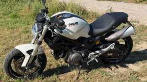 Ducati Monster 696 (2008 - 13)  (4)