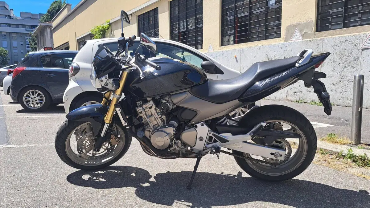 Honda Hornet 600 (2005 - 06)  (5)