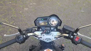 Honda Hornet 600 (2005 - 06)  (14)
