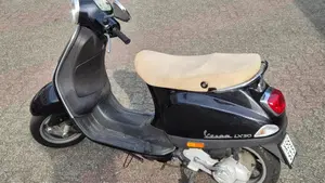 Vespa LX 50 2T (2009 - 14)  (2)