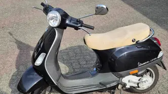 Vespa LX 50 2T (2009 - 14) usata