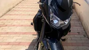 Kawasaki Z 750 (2007 - 14)  (2)