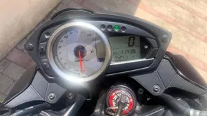 Kawasaki Z 750 (2007 - 14)  (5)