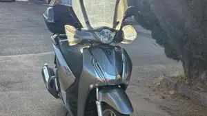 Honda SH 150i ABS (2013 - 16)  (2)