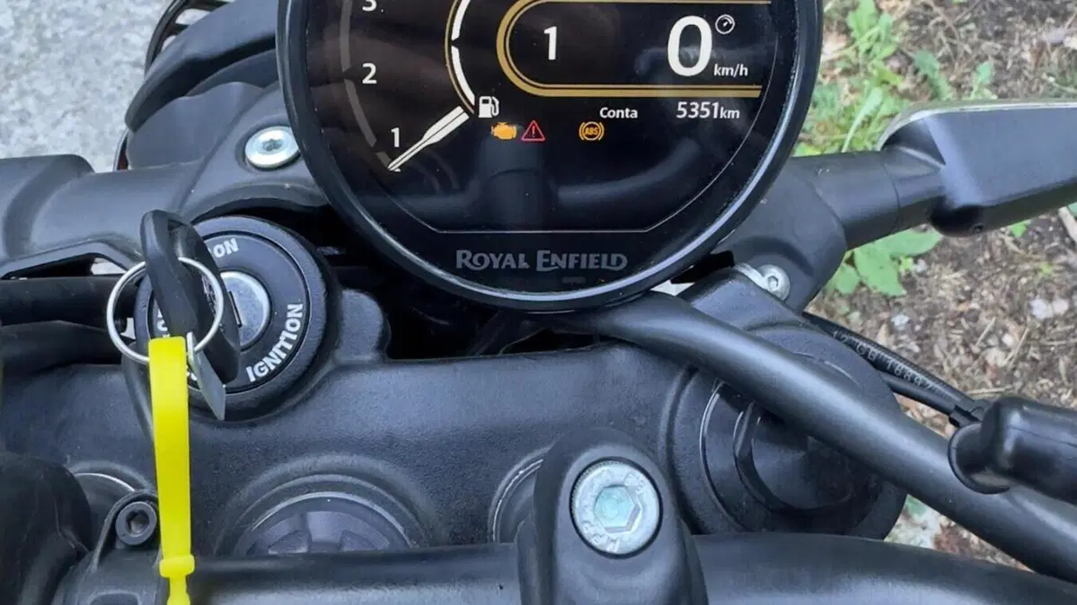 Royal Enfield Guerrilla 450 (2024 - 26)  (4)