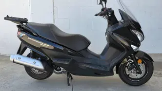 Suzuki Burgman UH 200 (2017 - 20) usata