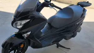 Suzuki Burgman UH 200 (2017 - 20)  (4)