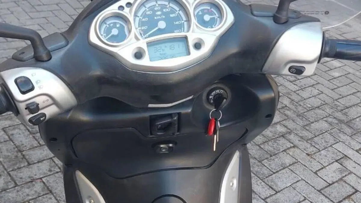 Yamaha X-City 250 (2006 - 16)  (5)