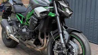 Kawasaki Z 900 (2025 - 26) usata