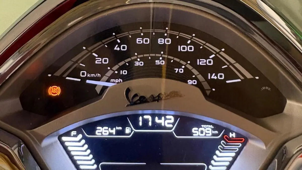 Vespa GTS 310 (2025 - 26)  (4)