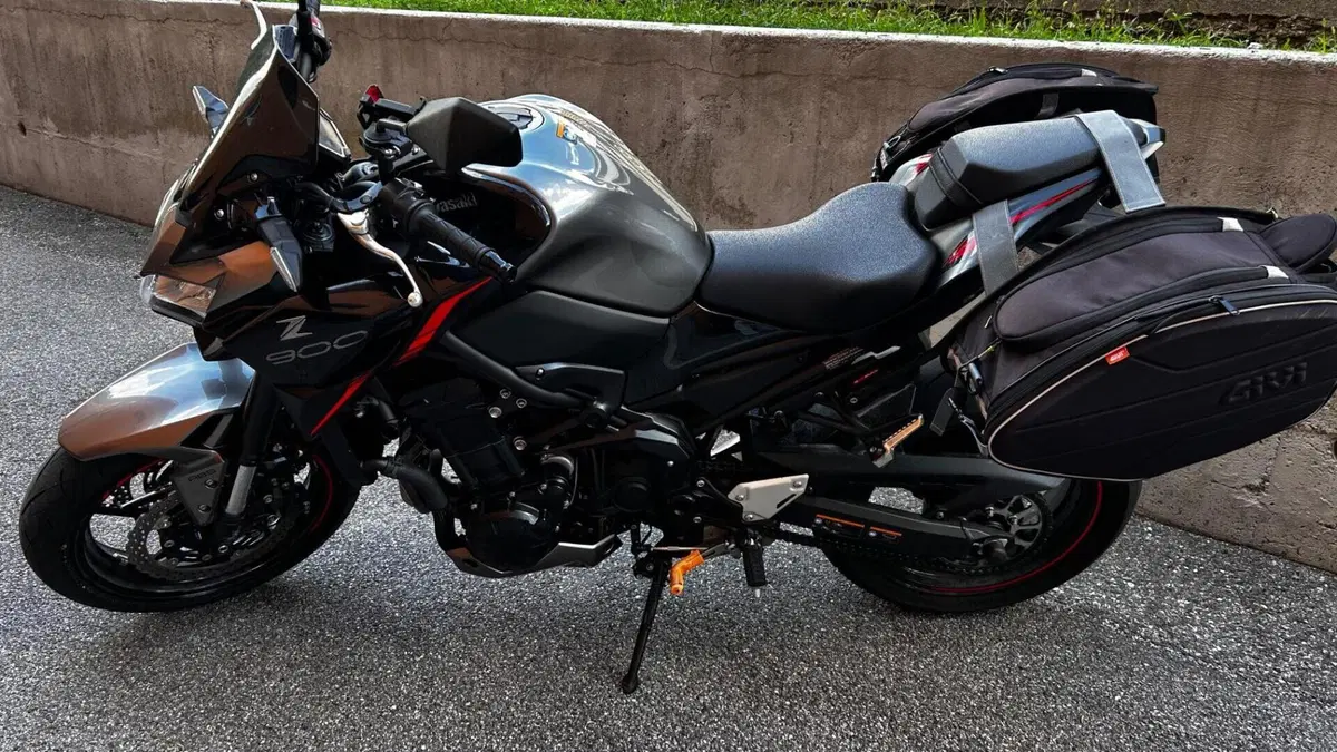 Kawasaki Z 900 (2021 - 24)  (8)