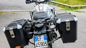 KTM 1290 Super Adventure (2015 - 16)  (3)