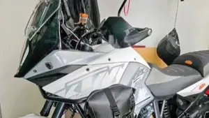 KTM 1290 Super Adventure (2015 - 16)  (6)