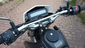 Kawasaki KLX 250 (2009 - 16)  (6)