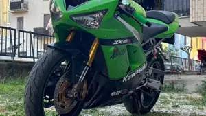 Kawasaki Ninja 636 ZX-6R (2003 - 04)  (7)