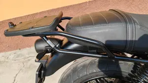 Moto Guzzi V7 Stone (2021 - 24)  (6)