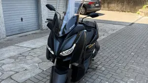 Yamaha X-Max 400 Iron Max (2019 - 20)  (13)