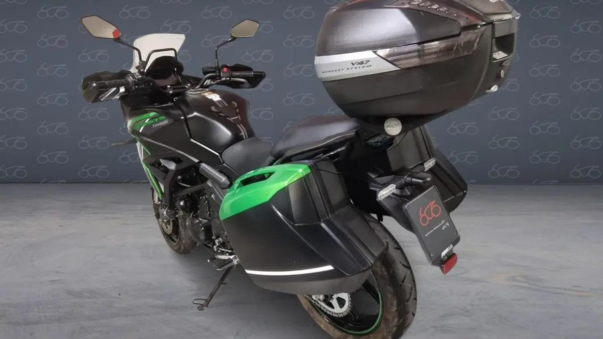 Kawasaki Versys 650 Tourer (2022 - 24)  (4)