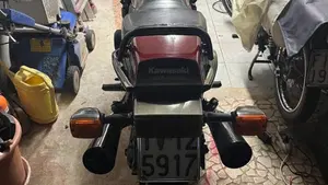 Kawasaki   (5)