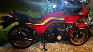 Kawasaki   (7)