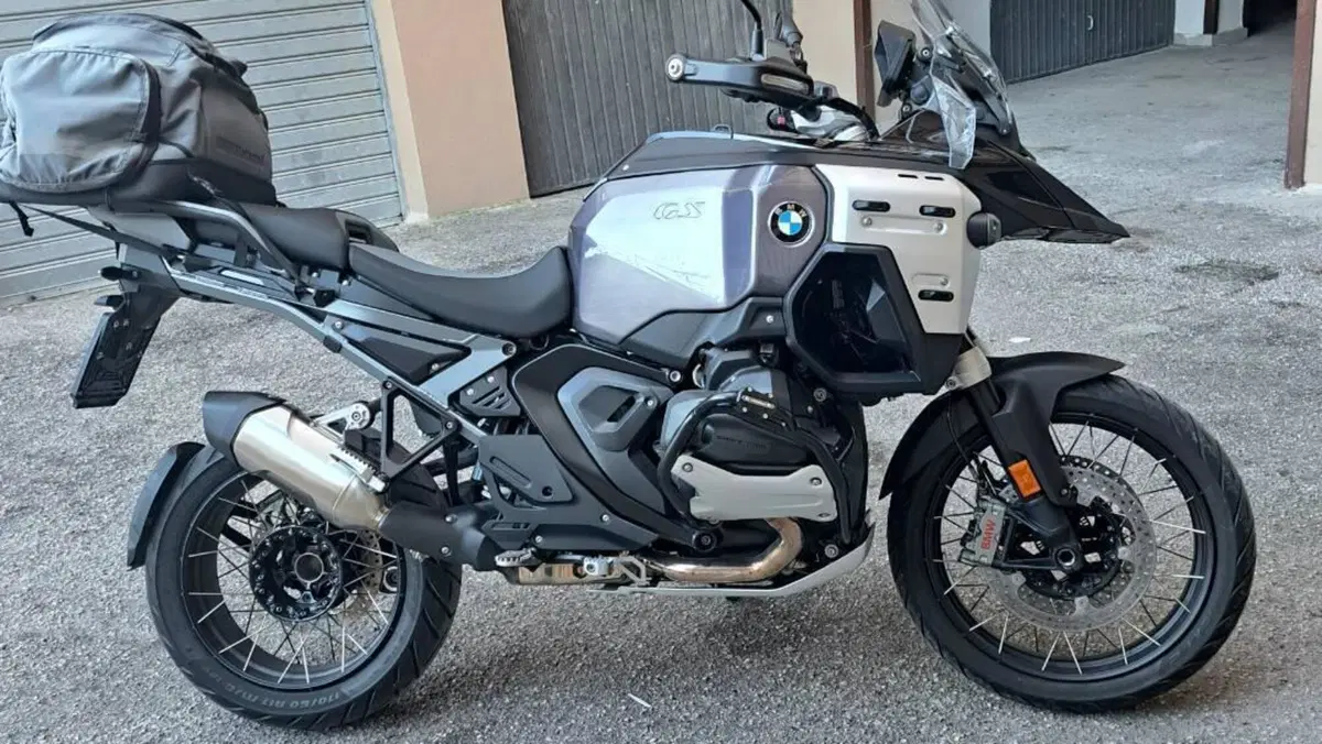 Bmw R 1300 GS Adventure Triple Black (2025 - 26)  (2)
