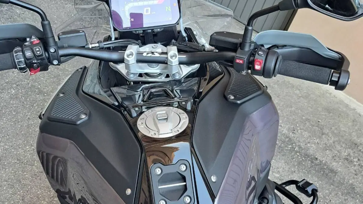 Bmw R 1300 GS Adventure Triple Black (2025 - 26)  (3)