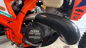 KTM 300 EXC Champion Edition (2025)  (4)