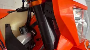 KTM 300 EXC Champion Edition (2025)  (8)
