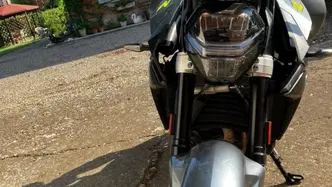 Bmw F 900 R (2021 - 24) usata