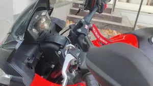 Aprilia Tuono 660 (2021 - 25)  (3)