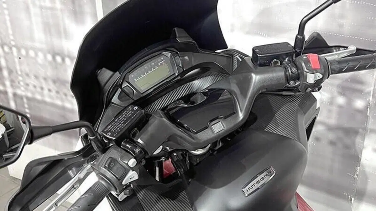 Honda Integra 750 DCT ABS (2014 - 15)  (6)