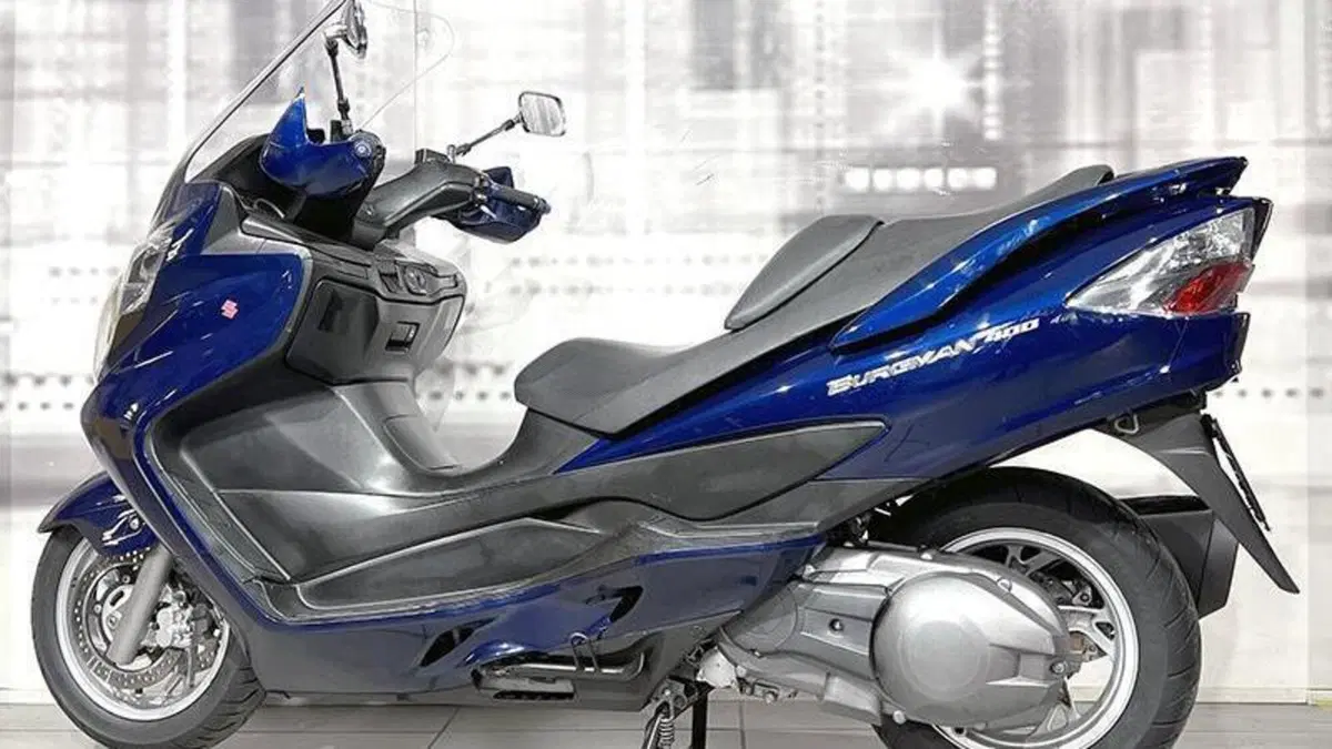 Suzuki Burgman AN 400 (2008 - 13)  (2)