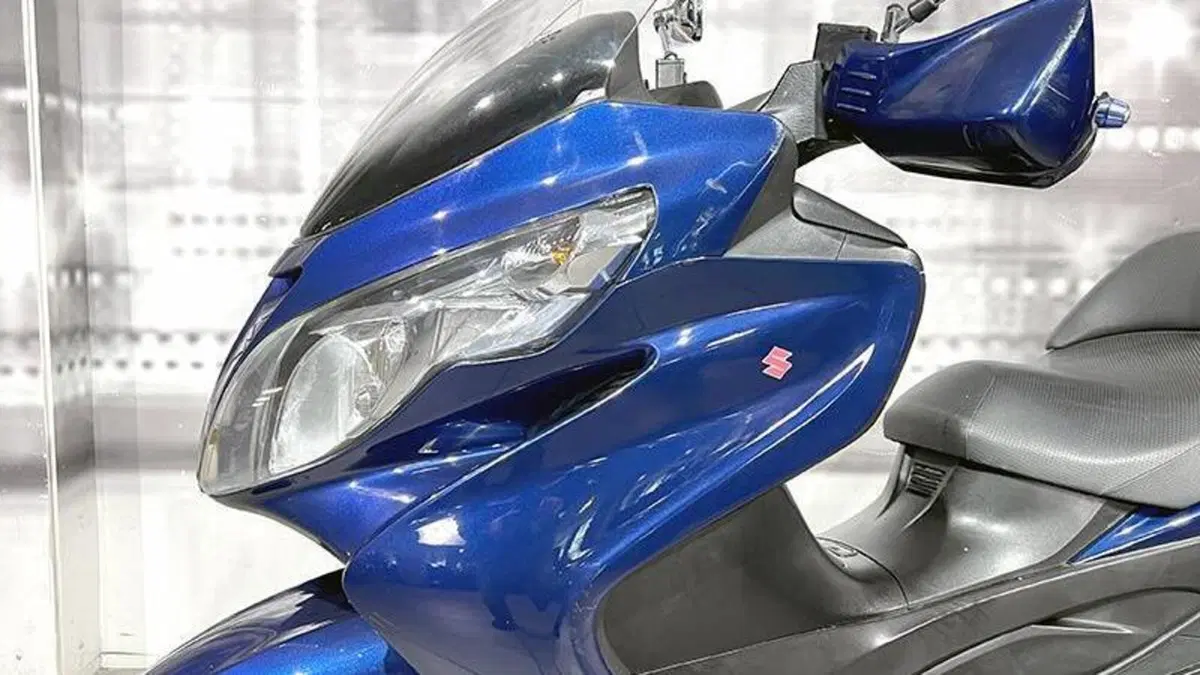 Suzuki Burgman AN 400 (2008 - 13)  (3)