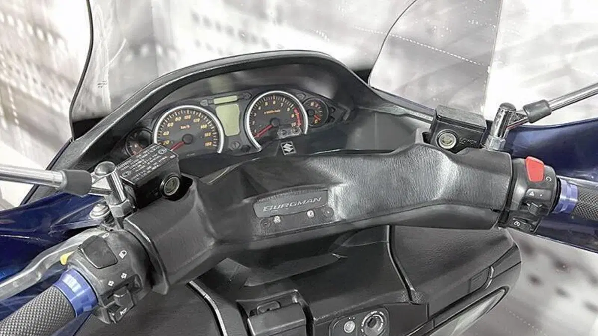 Suzuki Burgman AN 400 (2008 - 13)  (6)