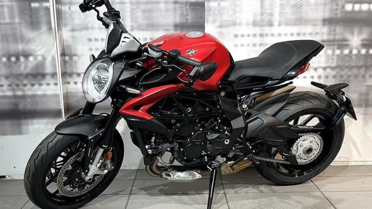 MV Agusta Dragster 800 Rosso (2021 - 23)  (7)