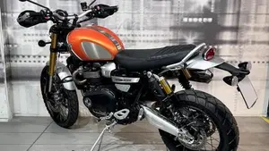 Triumph Scrambler 1200 XE (2021 - 23)  (2)