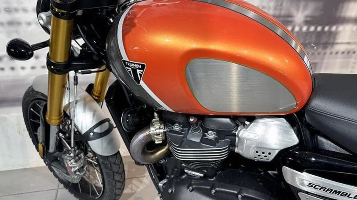 Triumph Scrambler 1200 XE (2021 - 23)  (6)