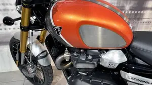 Triumph Scrambler 1200 XE (2021 - 23)  (6)