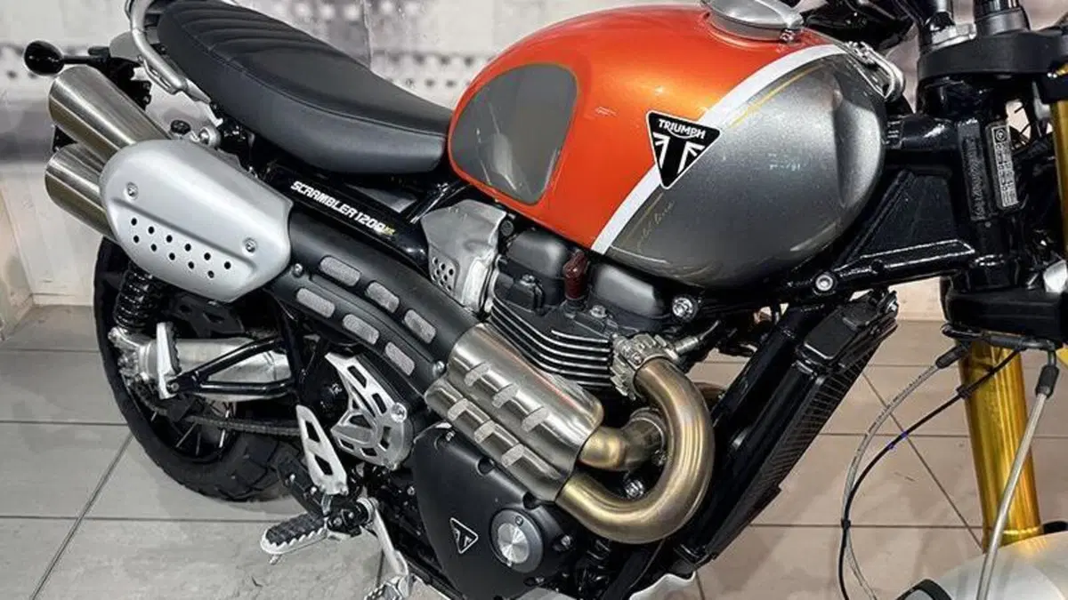 Triumph Scrambler 1200 XE (2021 - 23)  (9)