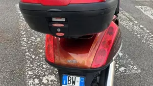 Aprilia Atlantic 500 (2003 - 04)  (6)