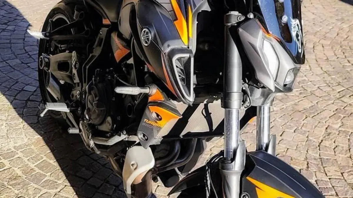 Yamaha MT-07 Pure (2023 - 25)  (2)
