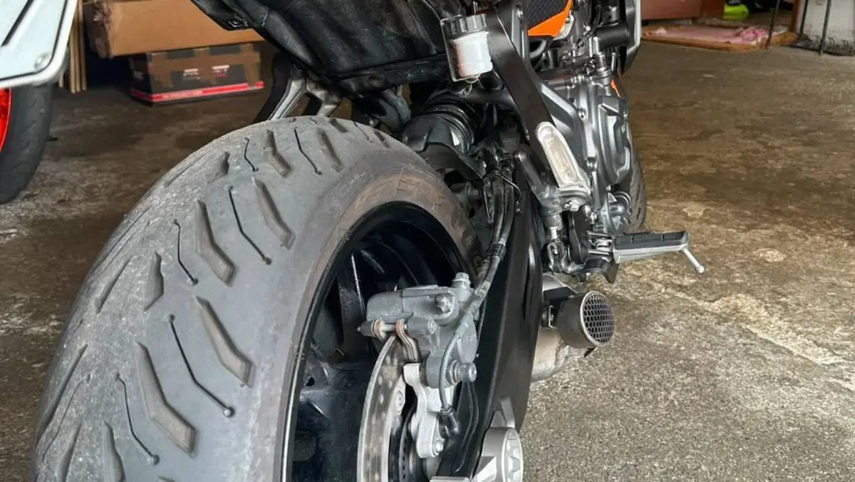 Yamaha MT-07 Pure (2023 - 25)  (7)