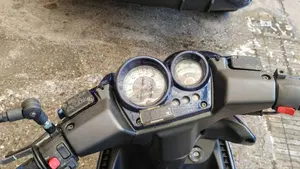 Yamaha Aerox 50 R (2007 - 18)  (6)