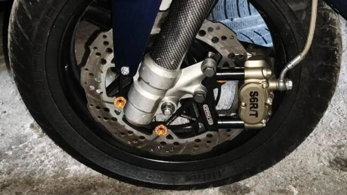 Yamaha Aerox 50 R (2007 - 18)  (12)