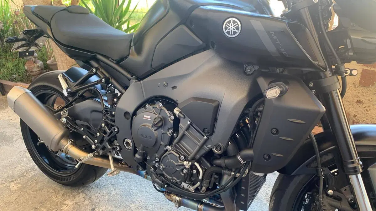 Yamaha MT-10 (2022 - 26)  (4)