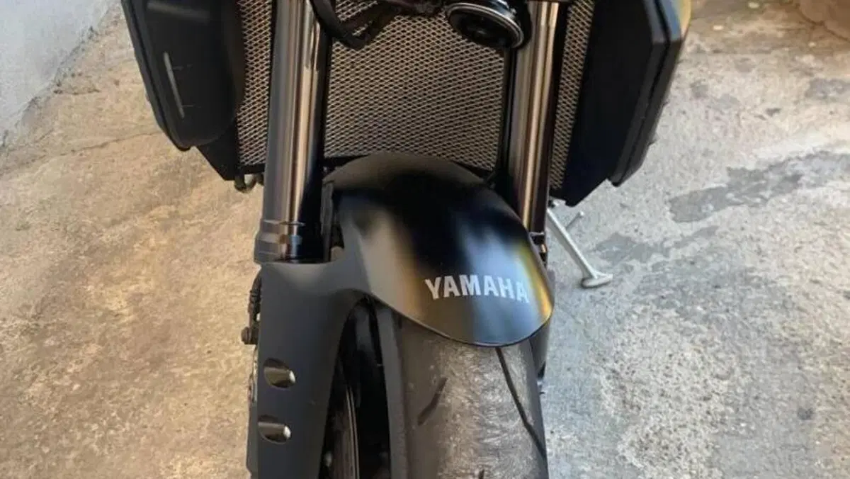Yamaha MT-10 (2022 - 26)  (6)