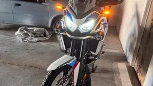Honda Africa Twin CRF 1100L ES (2024 - 26)  (9)